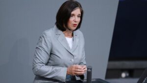 Göring-Eckardt für Verständigung mit Union in Migrationspolitik