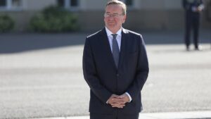 Verteidigungsminister bestätigte höhere Etatpläne für Ukraine-Hilfe