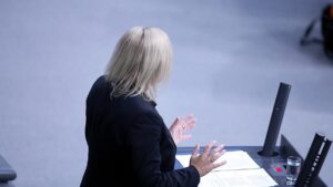 Islamkonferenz: Faeser verlangt Distanzierung von Antisemitismus