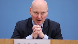 Wirtschaftsweiser Truger für Aussetzen der Schuldenbremse 2024