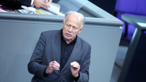 Trittin kontert FDP-Kritik an Teilnahme an Atomwaffenverbotskonferenz