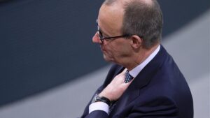 Kretschmer hält Merz für "logischen Kanzlerkandidaten" der Union