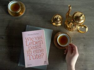 Wie viel Leben passt in eine Tüte – Eine berührende Reise durch Trauer und Liebe