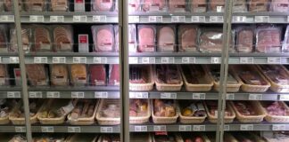 Destatis: Fleischproduktion im Jahr 2025 geringfügig gesunken