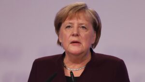 Aiwanger nennt Merkel "Mutter der AfD"