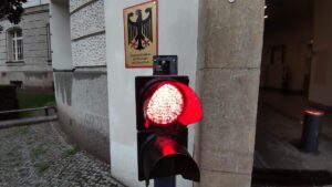 Regierung befürchtet höhere Preise wegen Huthi-Angriffen