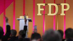 Befragungsinitiator fordert FDP-Spitze zu Kurswechsel auf
