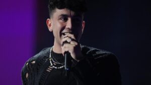 Bennett auf Platz eins der deutschen Single-Charts