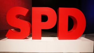 Konservative SPD-Politiker wollen Themen nicht "rechts liegen lassen"