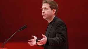 Kühnert ruft zu Engagement gegen AfD auf