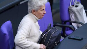 Strack-Zimmermann kritisiert Stil in der Ampel-Koalition