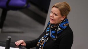 Faeser: Anforderungen für deutschen Pass "strenger als bisher"