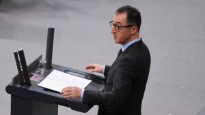 Özdemir: Mehr als 1 Milliarde Euro für Agrarstrukturförderung