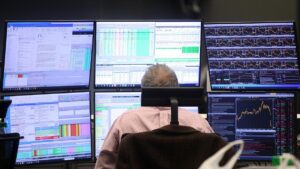 Dax zieht sich an Zinshoffnungen nach oben