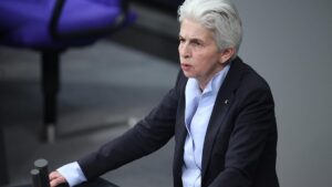 Bundestag will weitere Waffen für Kiew – Taurus-Streit geht weiter