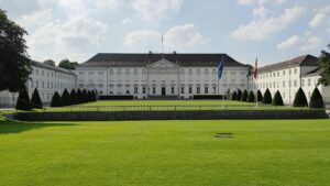 Union signalisiert Sympathie für Idee einer ersten Bundespräsidentin