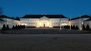 Spitzenpolitikerinnen für weibliche Steinmeier-Nachfolgerin