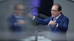 Dobrindt bringt nach Bundeswehr-Leak Untersuchungsausschuss ins Spiel