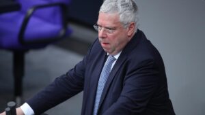 Hardt lobt Teilnahme von Botschafter Lambsdorff an Nawalny-Beisetzung