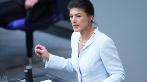 Wagenknecht konstatiert "Bürgergeld-Missbrauch"