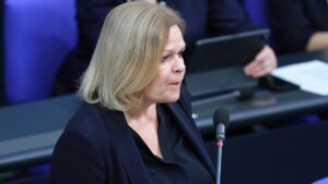 Faeser setzt bei Jugendkriminalität auf "harte Hand des Staates"