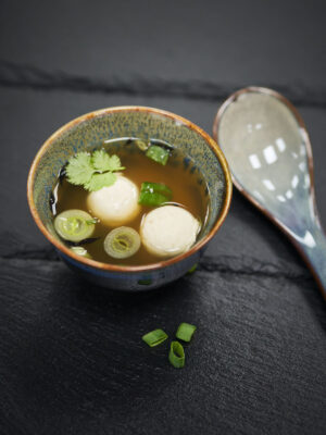 BLUU Seafood eröffnet in Hamburg neuen Hauptsitz mit erster Pilotanlage für kultivierten Fisch in Europa und bereitet sich auf den Markteintritt vor