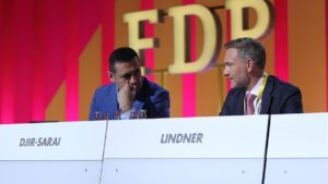 Forsa: FDP wieder bei fünf Prozent – Union verliert