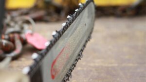 Kettensägenhersteller besorgt um Wirtschaftsstandort Deutschland