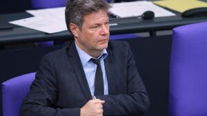 Habeck begrüßt weitere US-Hilfen für Ukraine