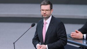 Buschmann verteidigt Quick-Freeze-Verfahren