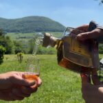 Tasting-Whisky-Walker-Blended-Whisky-Einschenken-auf-dem-Owener-Maienwasen-2