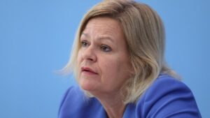 Faeser lobt "bisher größten" Schlag gegen Cyberkriminalität