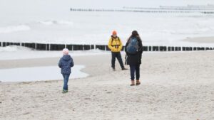 IW: Väter betreuen Kinder häufiger als vor 20 Jahren