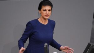 Wagenknecht gegen Erhöhung der Rundfunkbeiträge