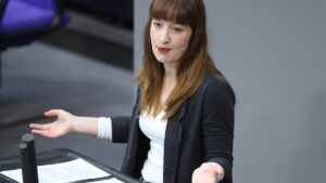 Reichinnek ruft Linke zur Öffnung zu den Unionsparteien auf