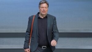 Habeck "wundert" sich über Renten-Streit