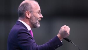 Handelsstreit: Weber droht Trump mit Gegenmaßnahmen