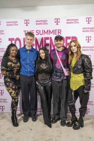 Telekom Electronic Beats und Content-Marketing-Agentur OZMOZE starten Gen Z-Sommer-Kampagne „The Summer To Remember“