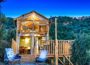 17 Plätze von Lago di Garda Camping sorgen für  abwechslungsreichen Campingurlaub