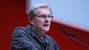 Linken-Europakandidat Trabert kritisiert Parteispitze