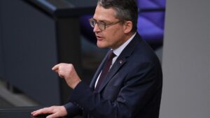 Kiesewetter: Russland testet Grenzen von Nato-Vertrag aus