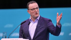 Spahn verlangt Fokus auf gemeinsame Interessen mit Trump