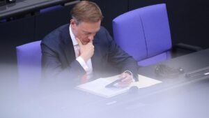 Nach Bidens Nato-Auftritt: Lindner besorgt über US-Wahlkampf