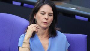 Baerbock treibt Terror-Sanktionen gegen Iran voran