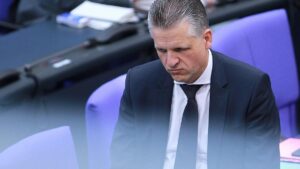 Frei schlägt neue Verhandlungen über Anpassung des Wahlrechts vor