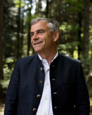 Von der Ernte bis zur Suppe: Frisches Bergheu in Haubers Naturresort Der Allgäuer Alleskönner