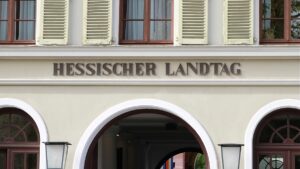 SPD und Union begrüßen Hessens Regelung für wehrfähige Ukrainer