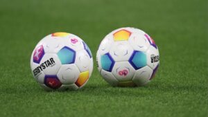 2. Bundesliga: Nürnberg kämpft zehn Braunschweiger nieder