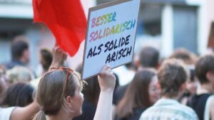 Debatte über AfD-Verbot: Unions-Justiziar mahnt zu Zurückhaltung