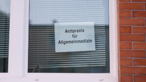 Stiftung Patientenschutz warnt vor Überlastung der Hausarztpraxen
